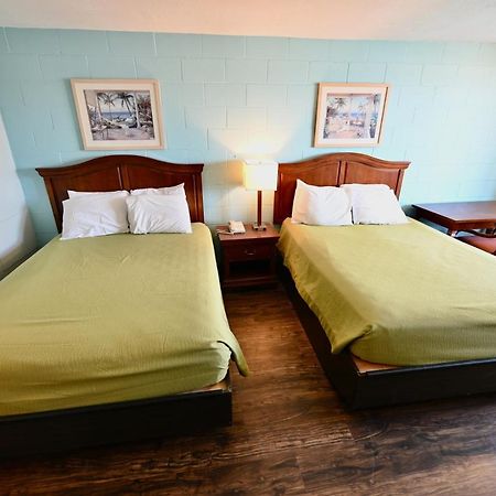 Buccaneer Inn St. George Island Buitenkant foto