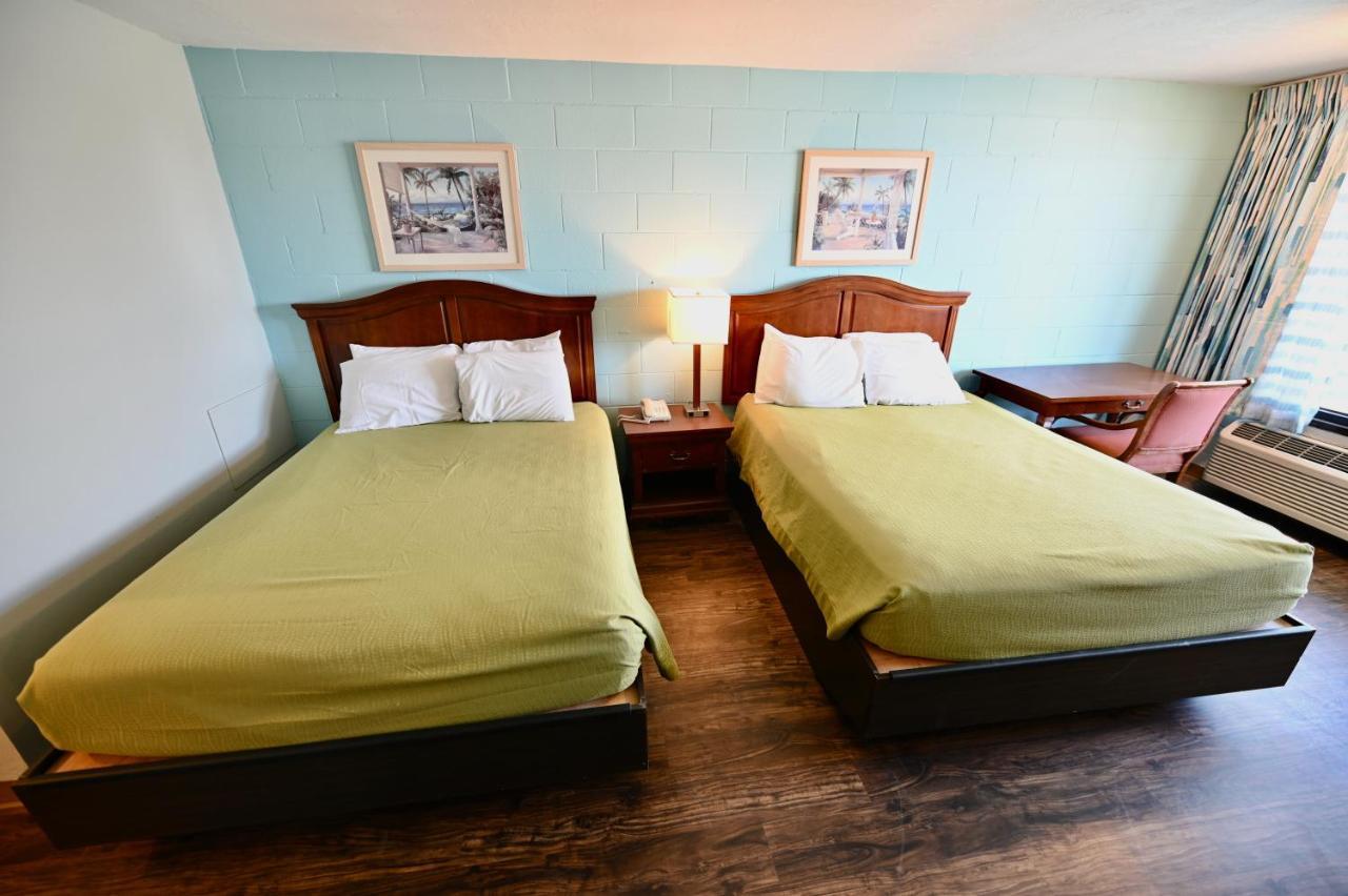 Buccaneer Inn St. George Island Buitenkant foto