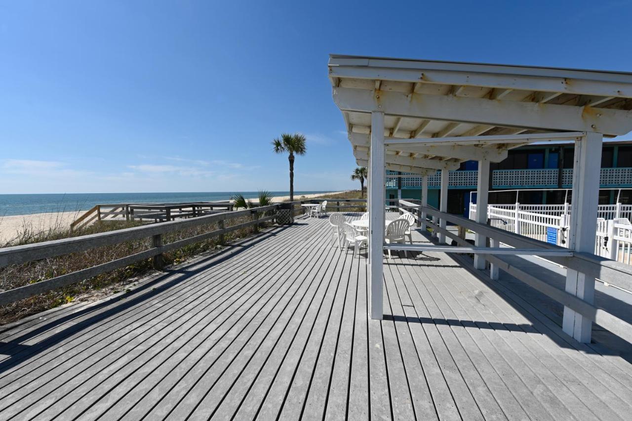 Buccaneer Inn St. George Island Buitenkant foto
