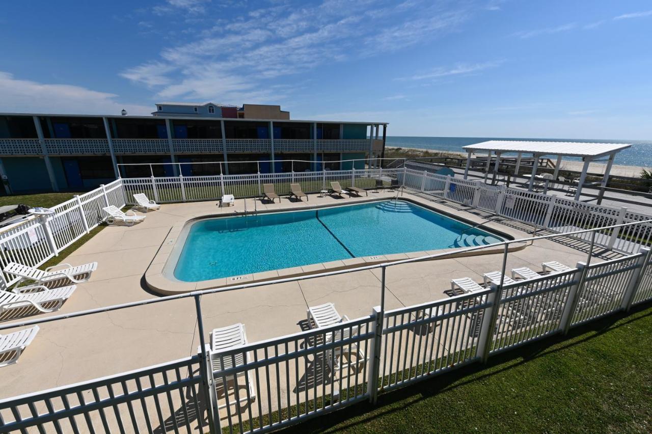 Buccaneer Inn St. George Island Buitenkant foto